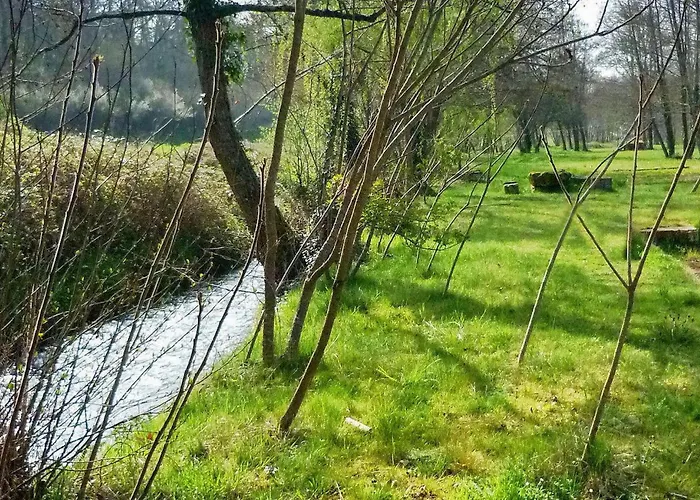 펜션 Moulin De Lavergne *